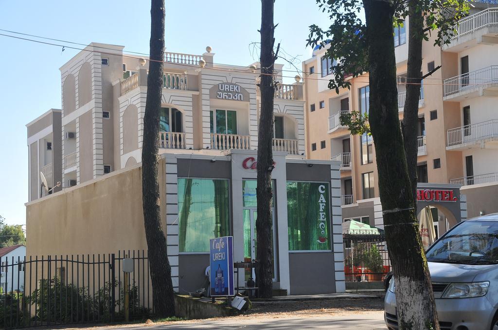 Gala Hotel Ureki Exterior foto